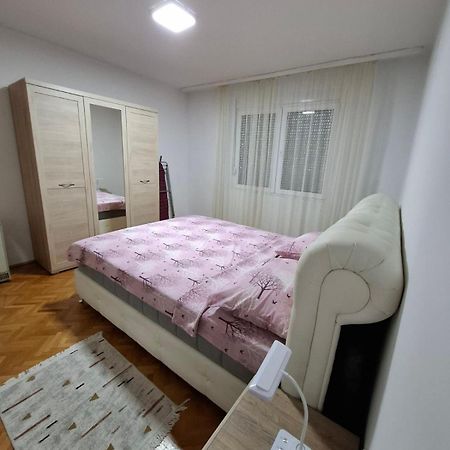 Apartment Vuk 포드고리차 외부 사진