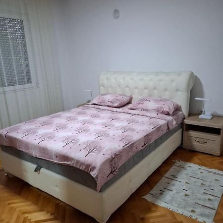 Apartment Vuk 포드고리차 외부 사진